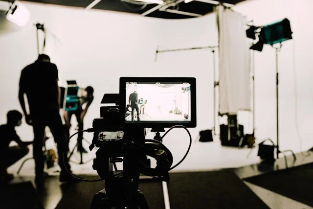 Why Businesses Prefer Local Video Production Companies in Dallas Over Freelancers