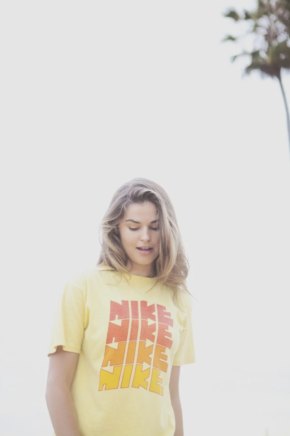 SweatTheStyle_briellebirkholm_VintageNike_4.jpg