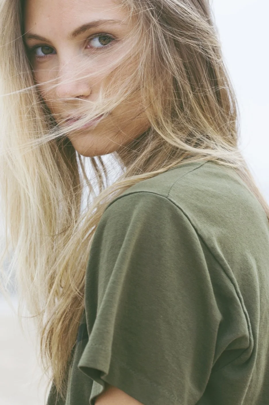 SweatTheStyle_JoanieDelSanto_Army_8.jpg