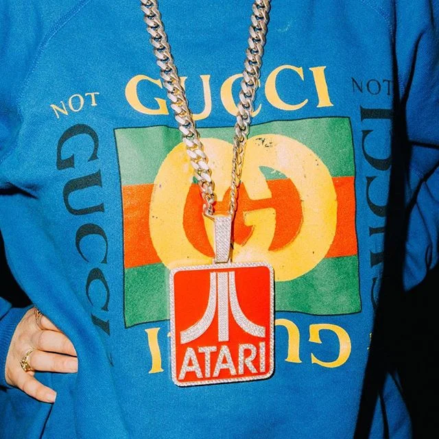 Me after my first big girl cheq. 💁🏼