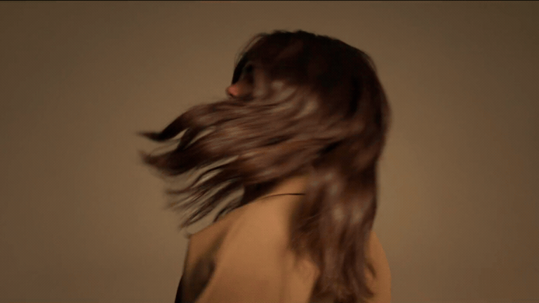 L'OREAL PARIS | Ariana Greenblatt