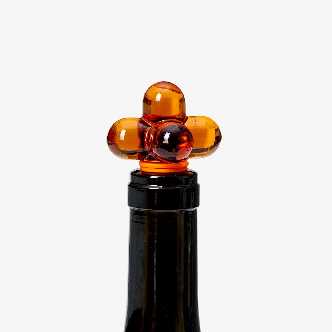 HobknobBottleStopper-Amber-Silo-02-FSBSAR.jpg