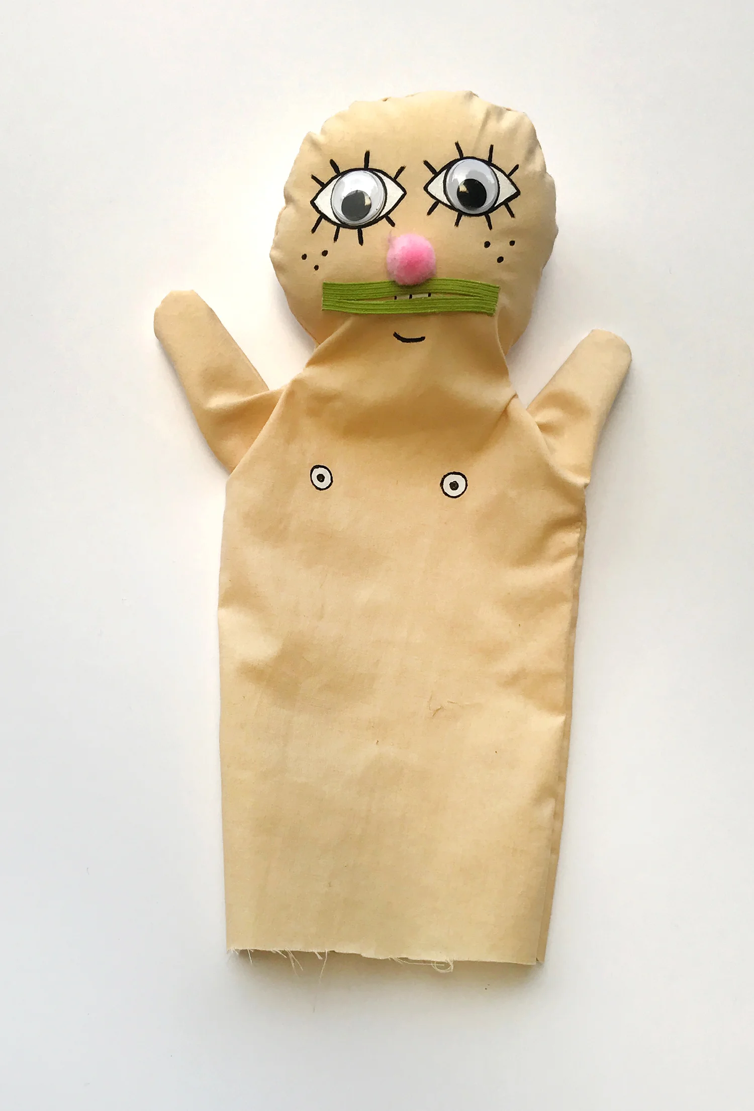 musser_kristin_handpuppet.jpg