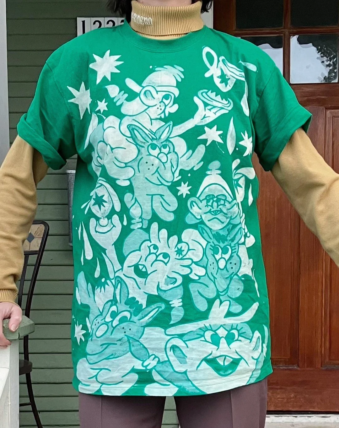 Tee has held up, a year of wash and wear, modeled by tia anita + her new jazz pants
I will be making more eventually 🤠