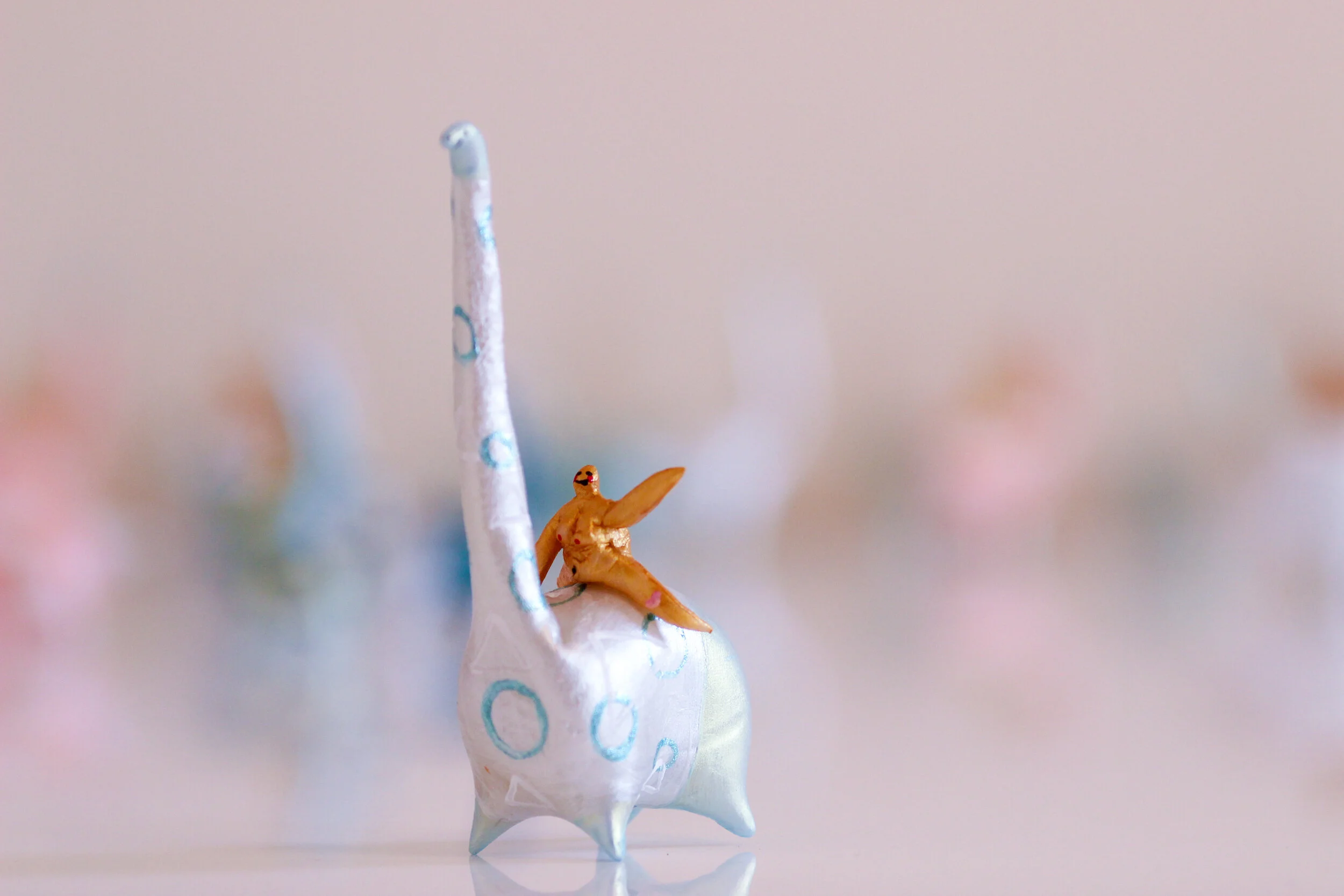 stretch 2-dinosaur-gifts-dinosaur-presents.JPG