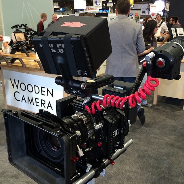 Wrap up your EVF with @woodencamera 's new UVF mount and our new EVF/LCD cables! #r3d #nab2014 #nabshow #woodencamera #redepic