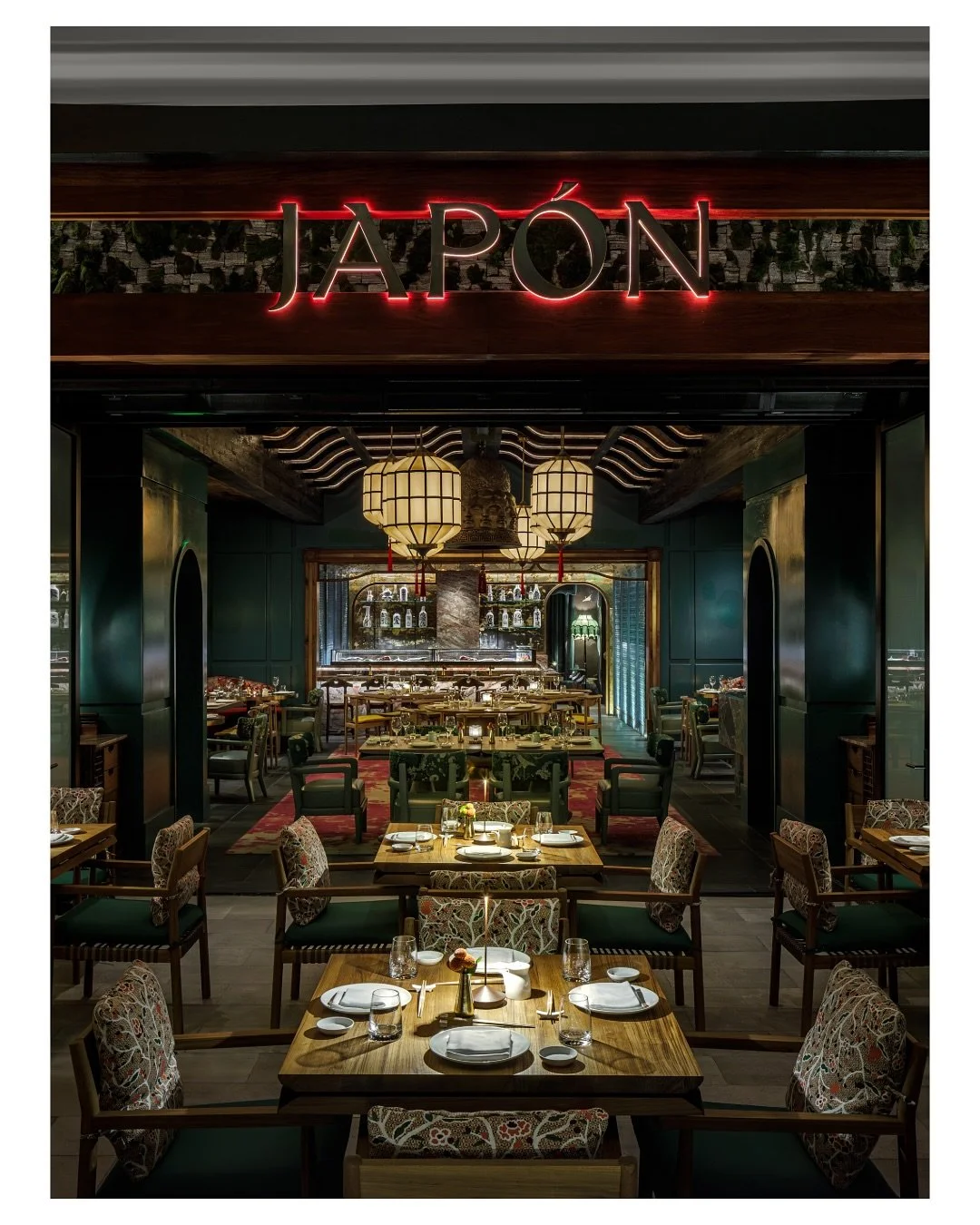 Japón | Saladino Design Studio @saladinodesignstudiosinc
Lead Designer: Nasly Senior
Design Team: Milagros Canada, Chris Parra, Sean Saladino, Karla Saladino
Architecture Firm: Saladino Design Studios
Interior Designer: Nasly Senior
Lighting
