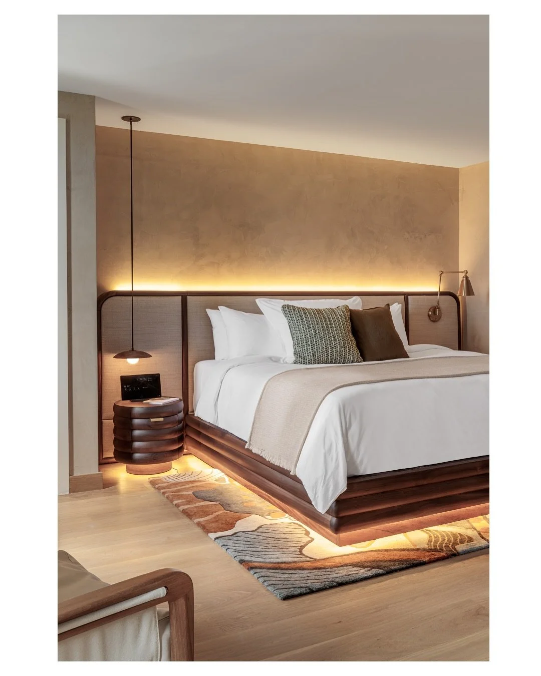 The Moore Hotel @themooremiami has won the “Small Hotel” category at the 2025 @hospitalitydesign Project Awards.
The design teams who brought this space to life:
Architecture: @cube3architecture (Miami)
Interior Design: @studio_collectiv