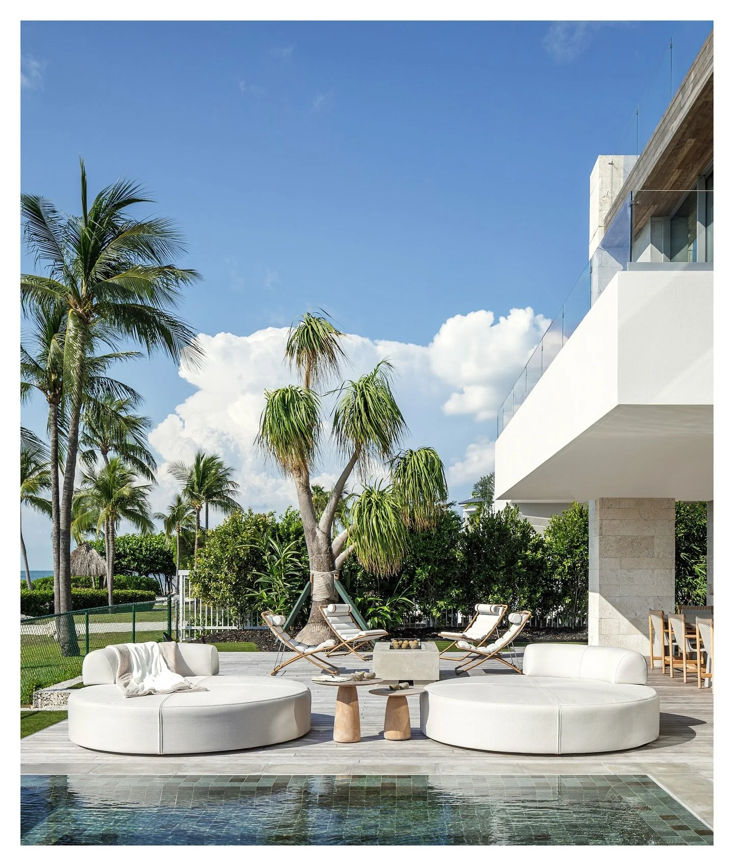 @luxemagazine May/June Cover
Congrats @strang_design @maxstrangarchitect 
Big Thank you to @jilleditsluxe for the cover