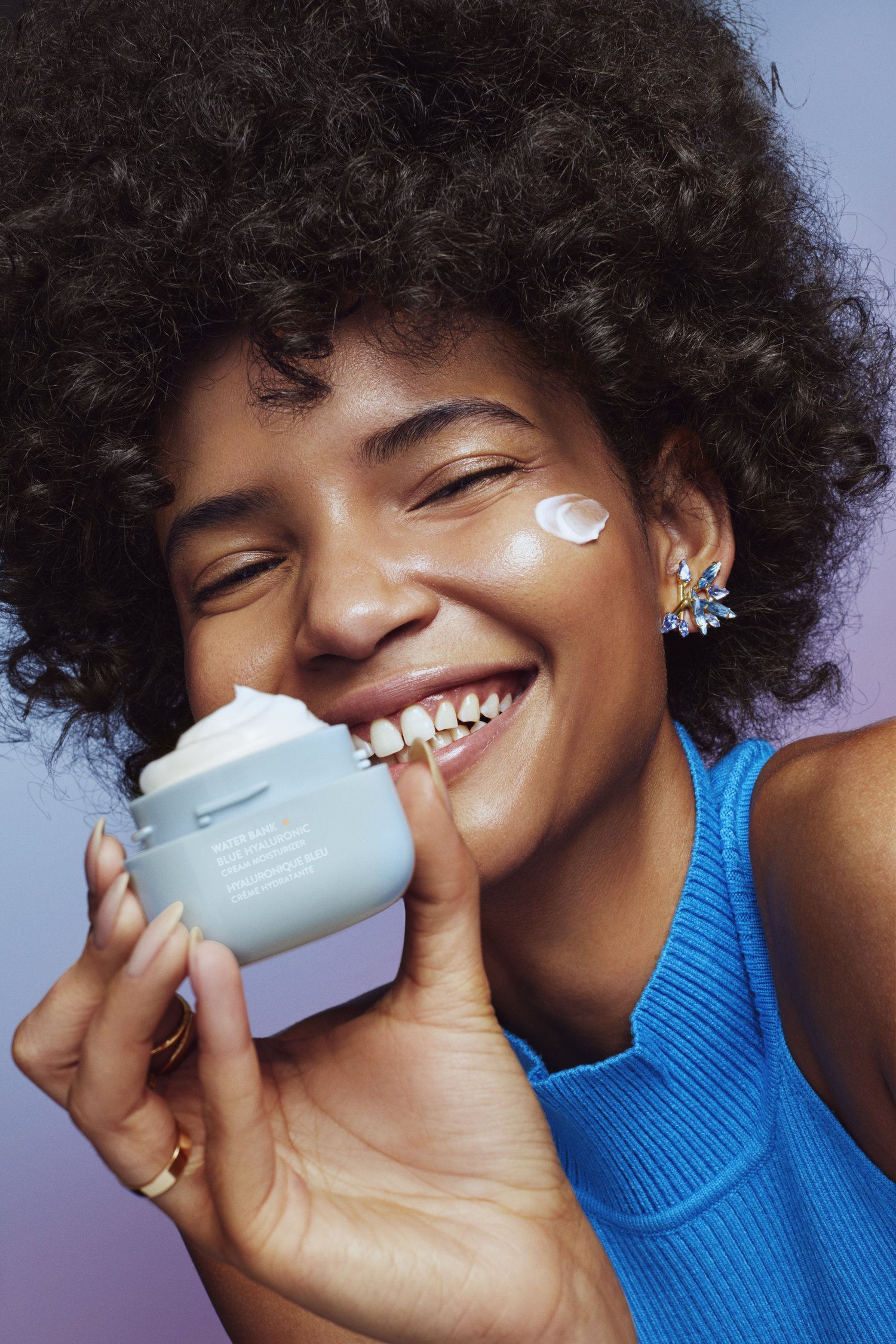 Laneige_WaterBankAD_Shot8_TextureOnFace_Moisturizer_1150.jpeg