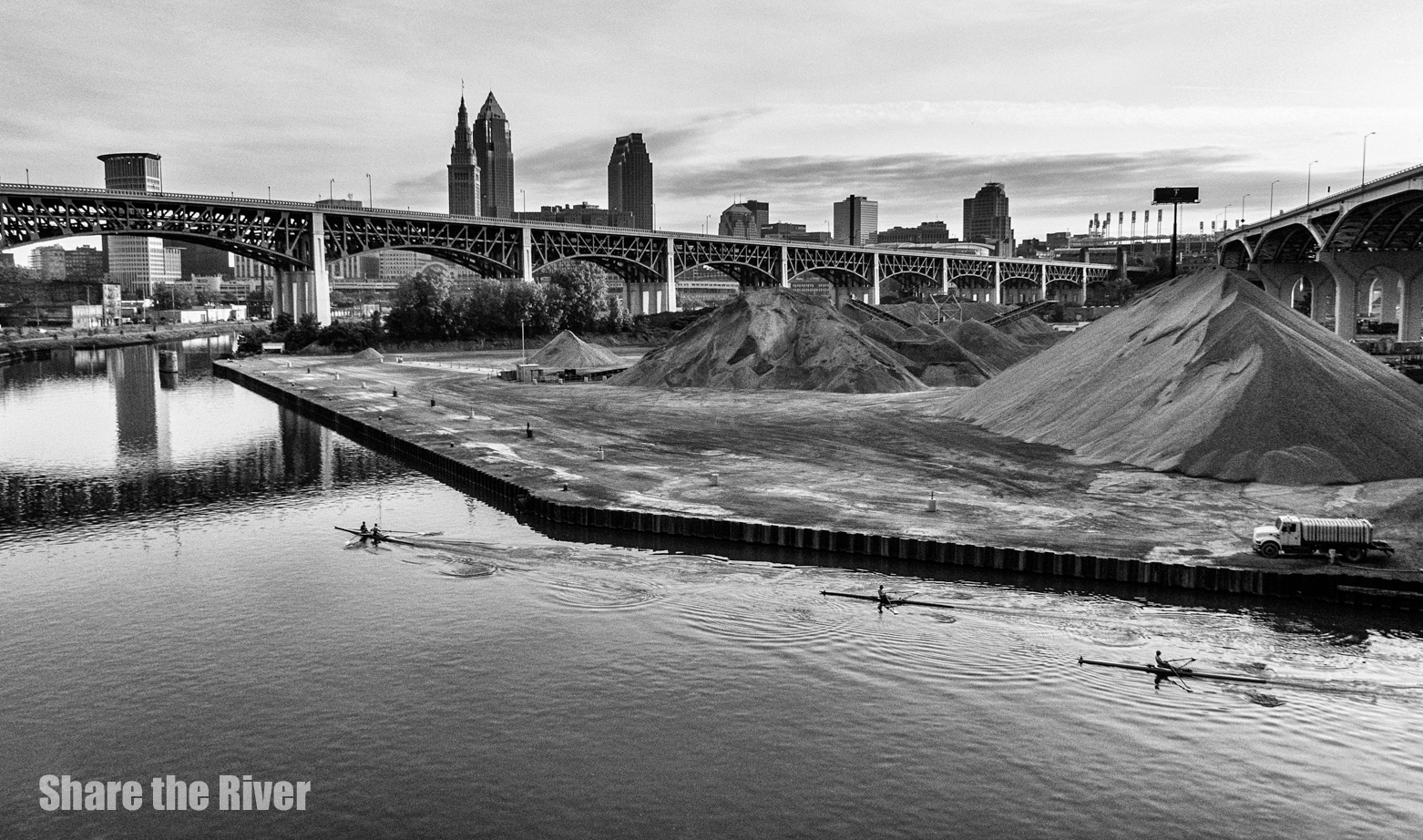 Scullers_CLE_Innerbelt_1.jpg