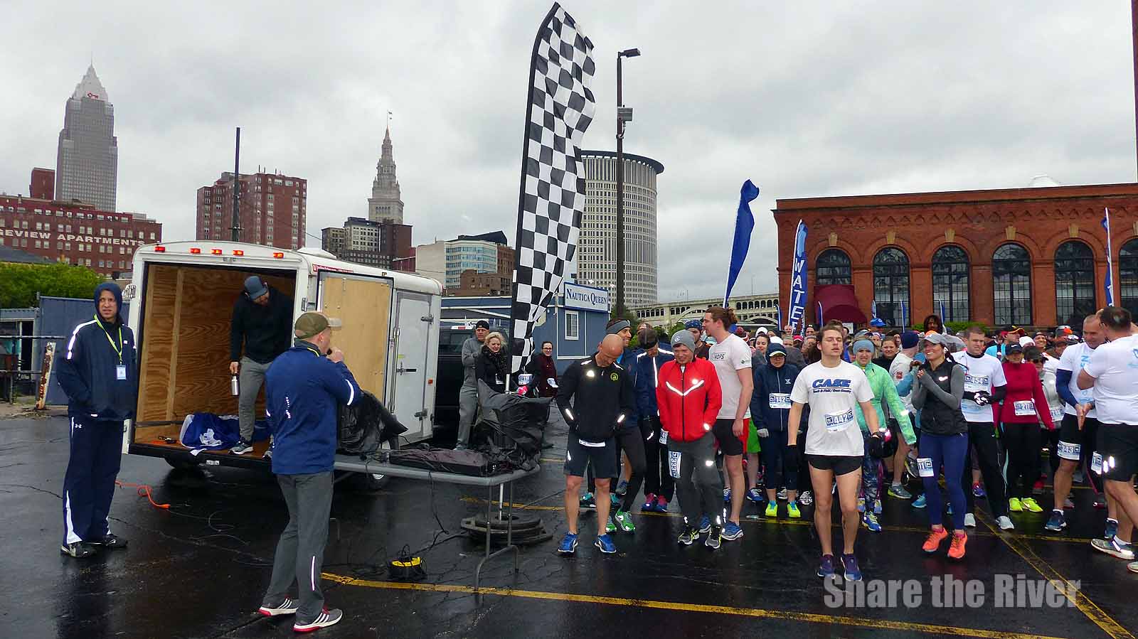 Photographs From  Drink Local. Drink Tap's 4 Miles 4 Water Run