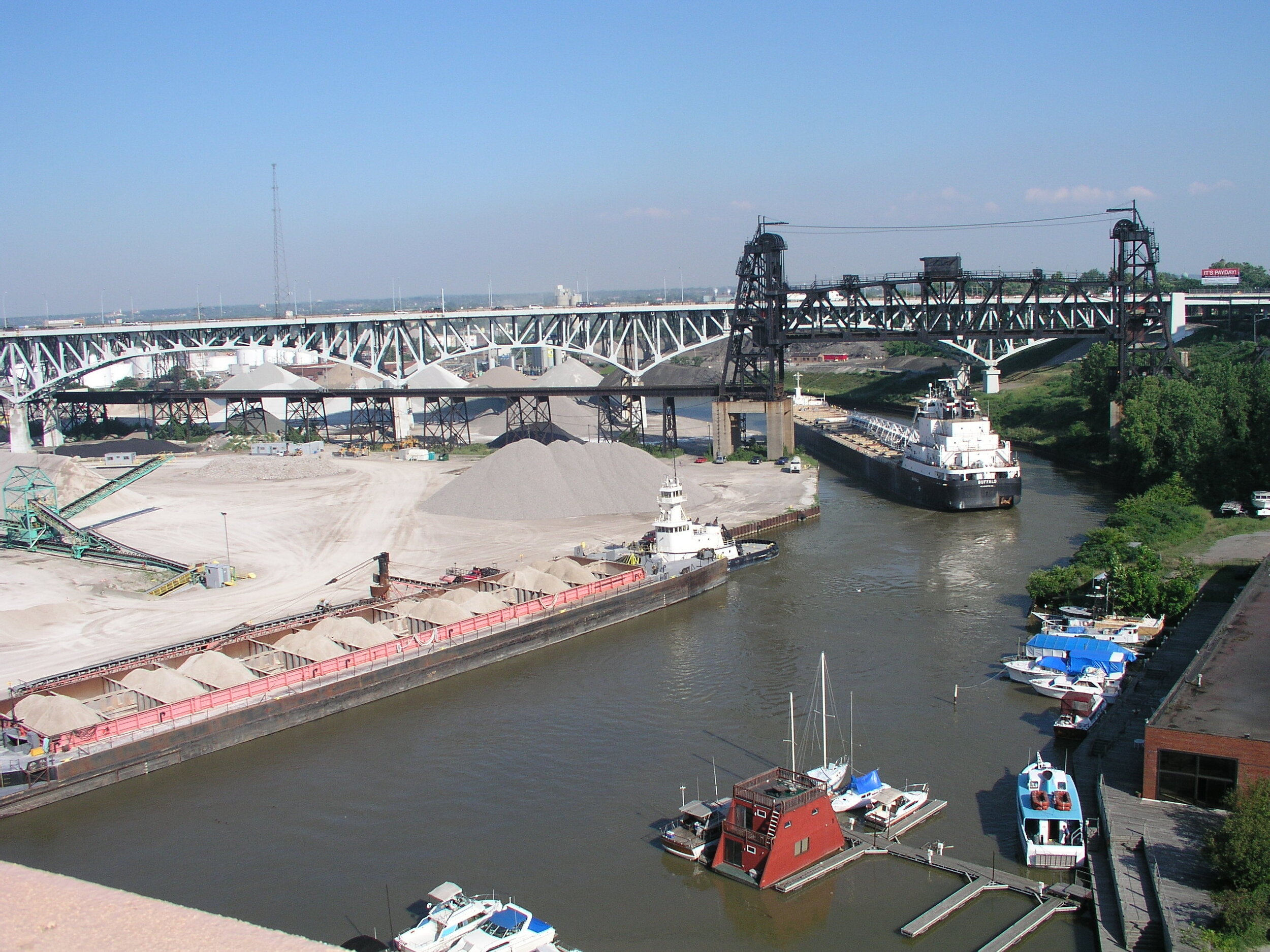 Cuyahoga River_Scaravelli Marina.jpg