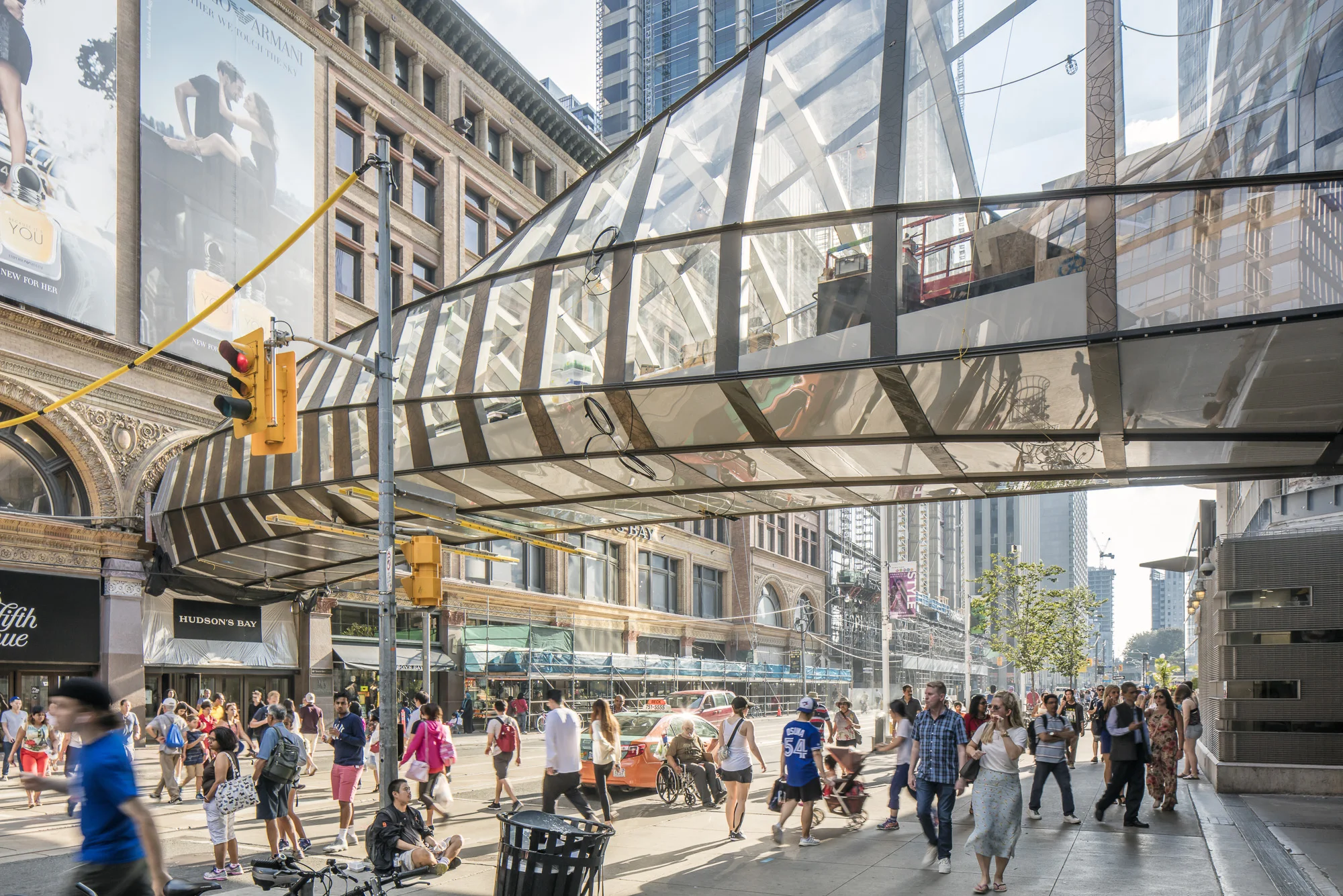 Eaton Centre Bridge, Toronto - PCL Constructors Canada Inc.