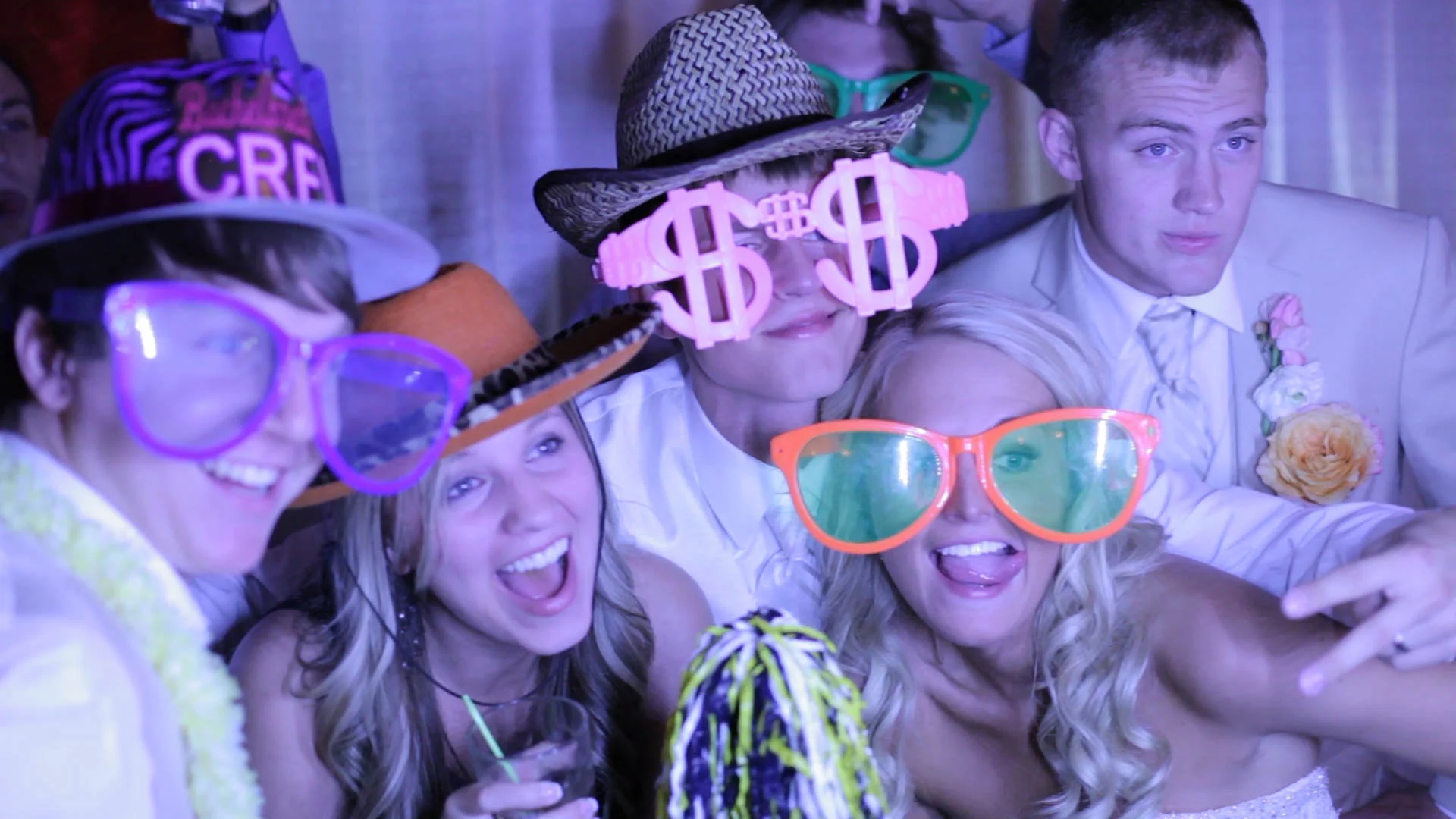 heath&britney wedding story.Still020.jpg
