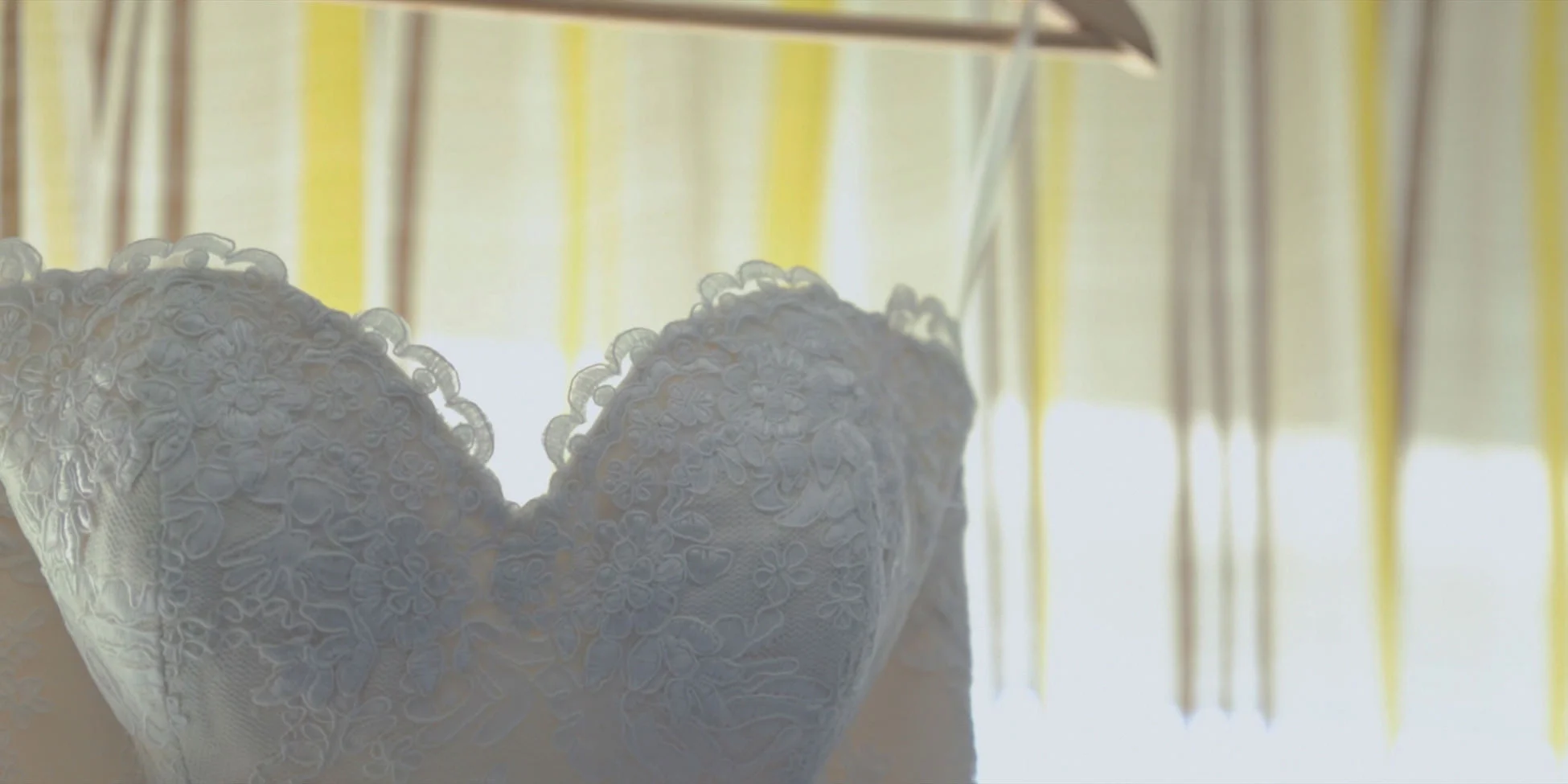bride-dress-top