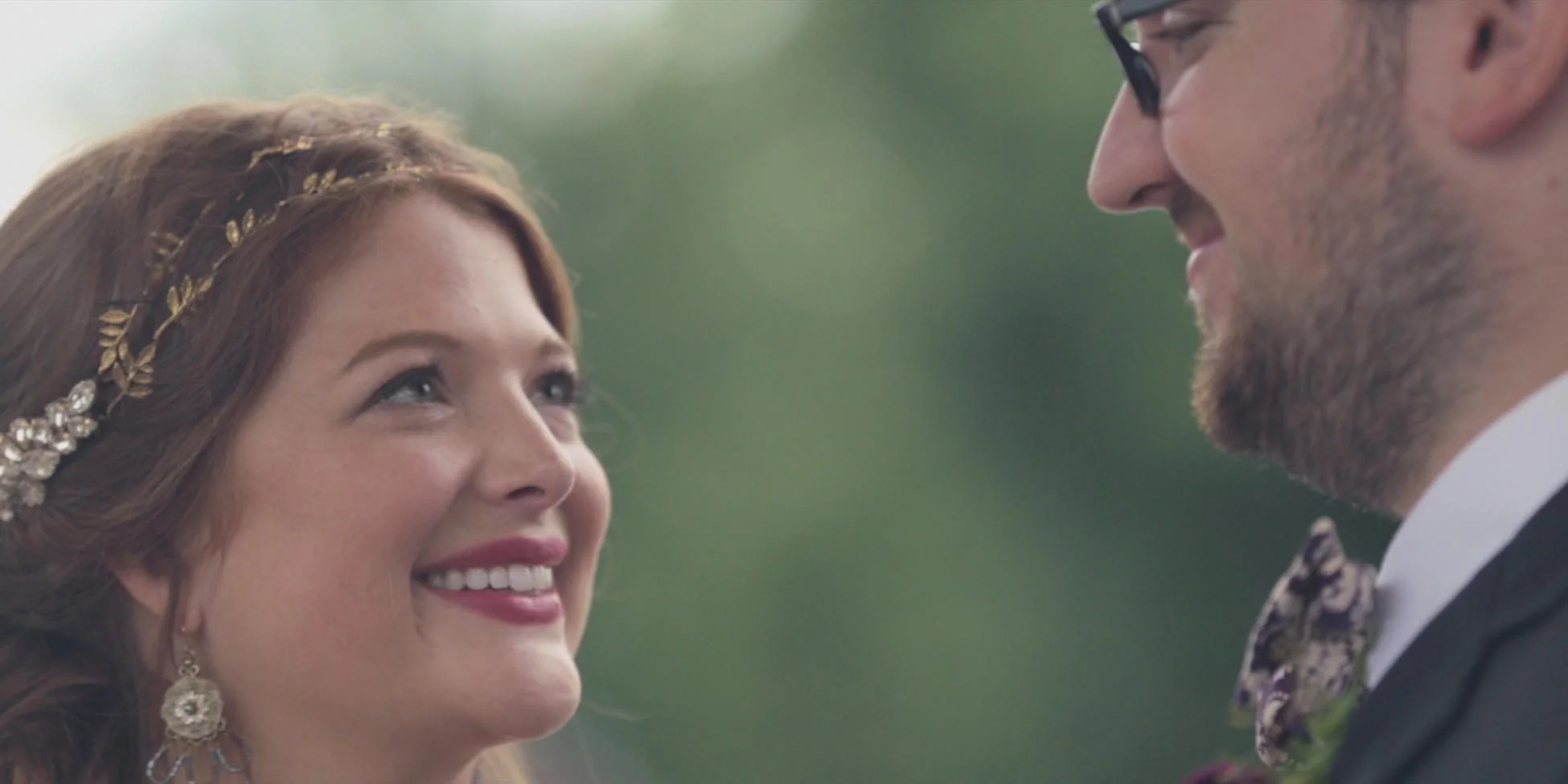 bride and groom-first look