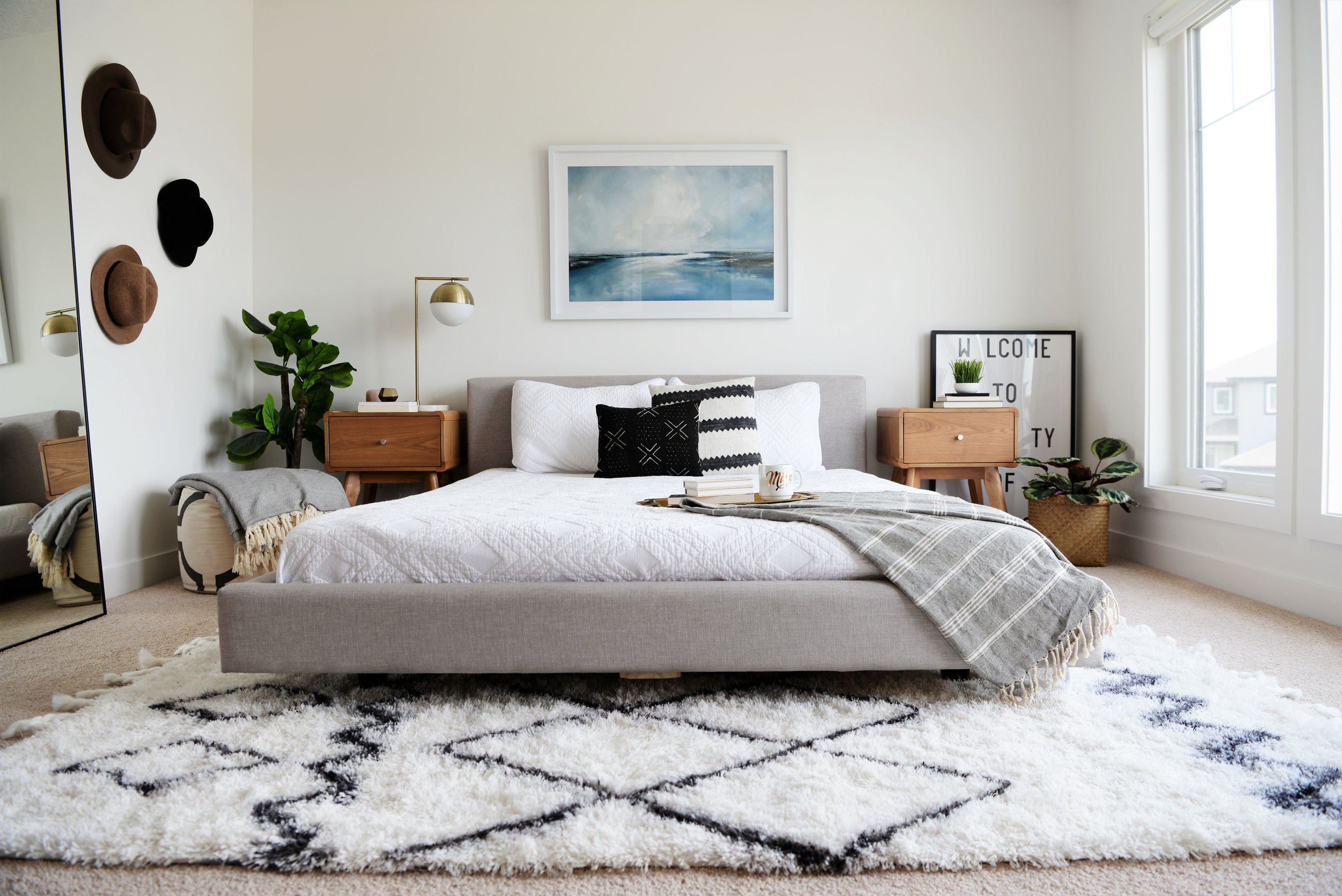 Minimalist Bedroom Decor - Our Bedroom Update + What to Binge on ...