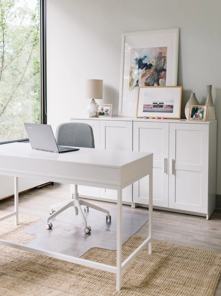 modern+office+renovation,+bright+and+airy+office.jpg