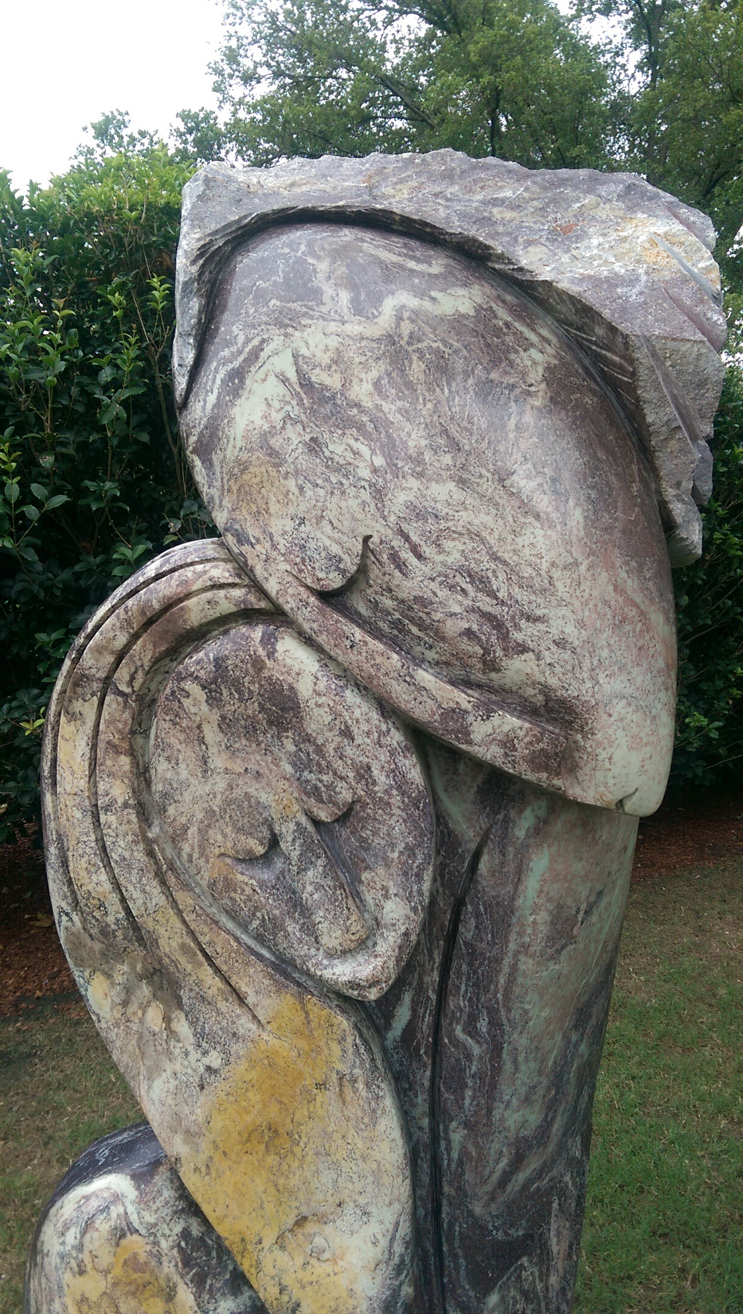 "Comforting," Zachariah Njobo, at the Dallas Arboretum Zimsculpt exhibition