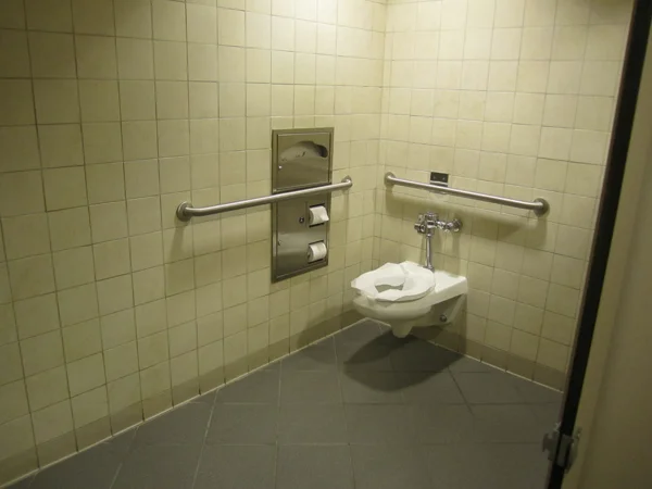 Which bathroom stall is the cleanest?