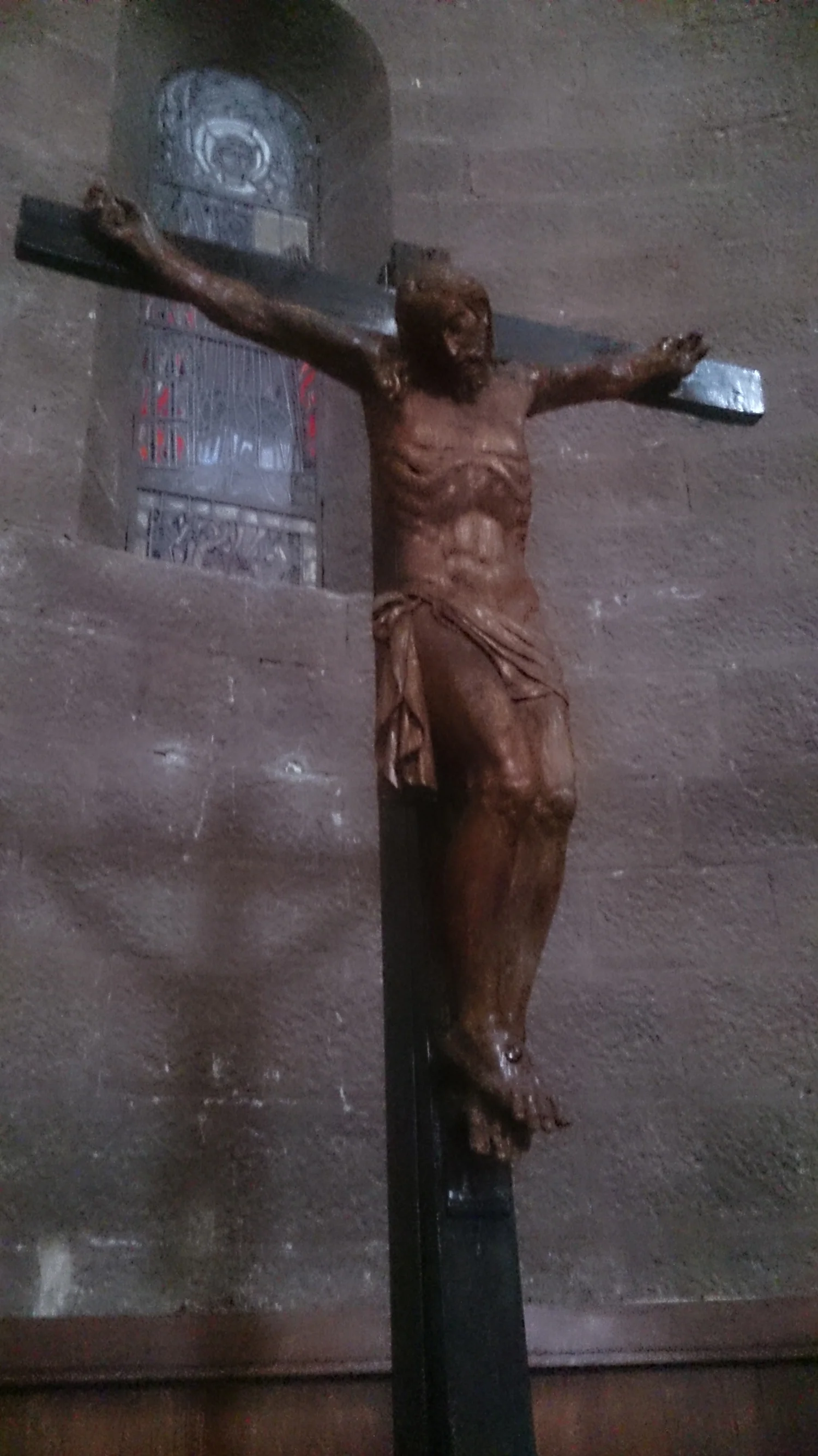 Sanctuary crucifix Viterbo cathedral