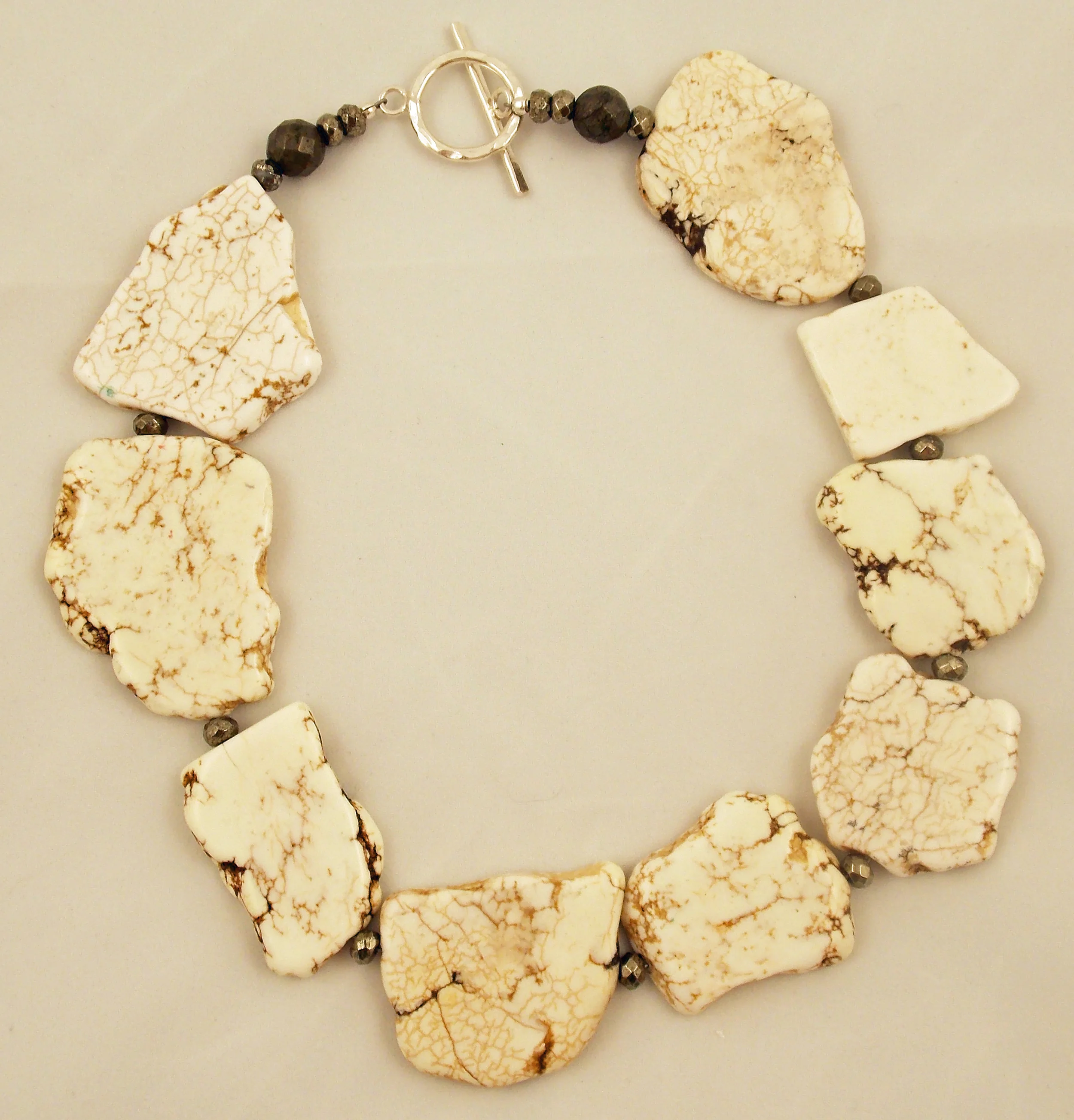 White turquoise necklace