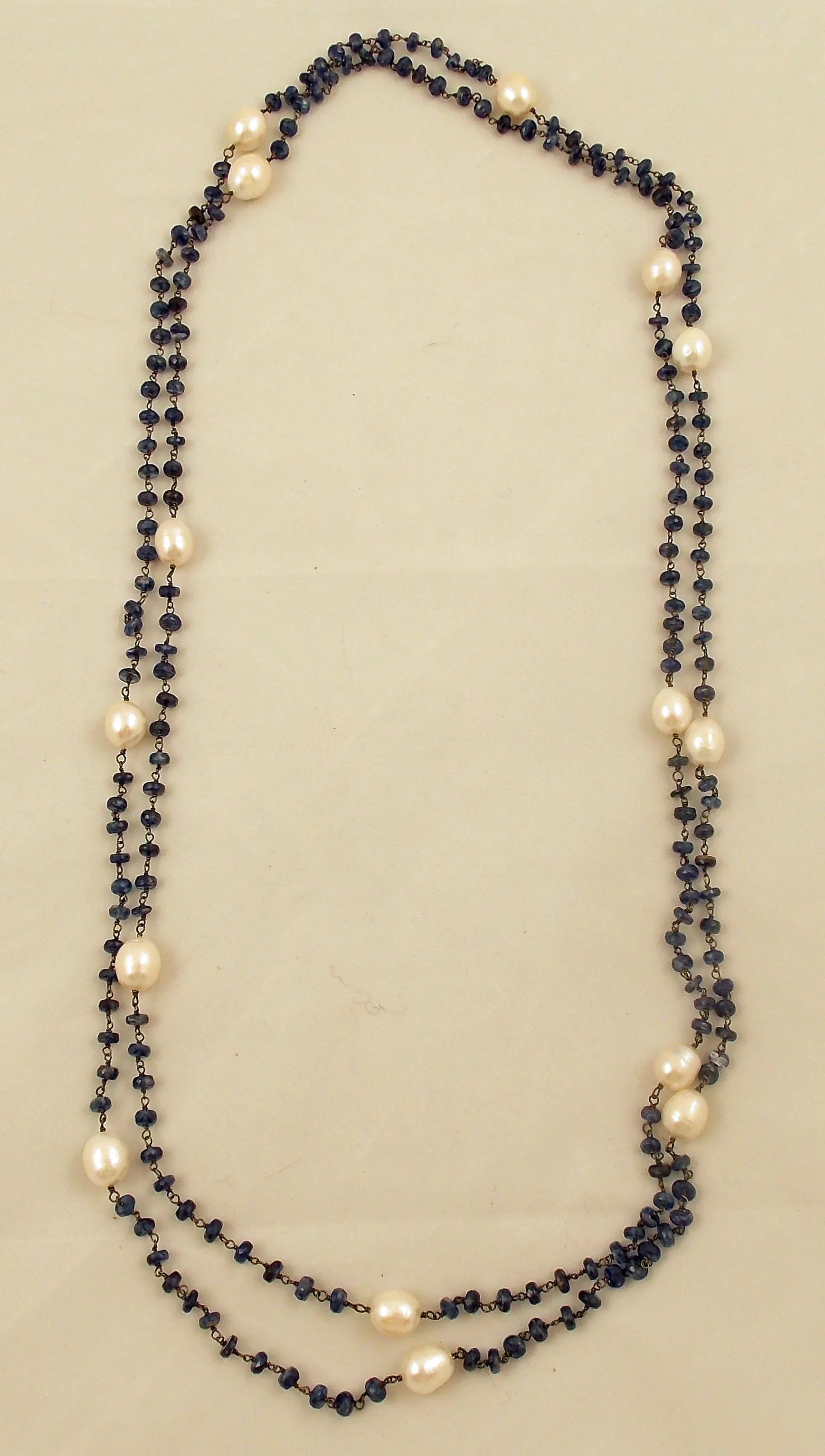 Pearl and kyanite strands