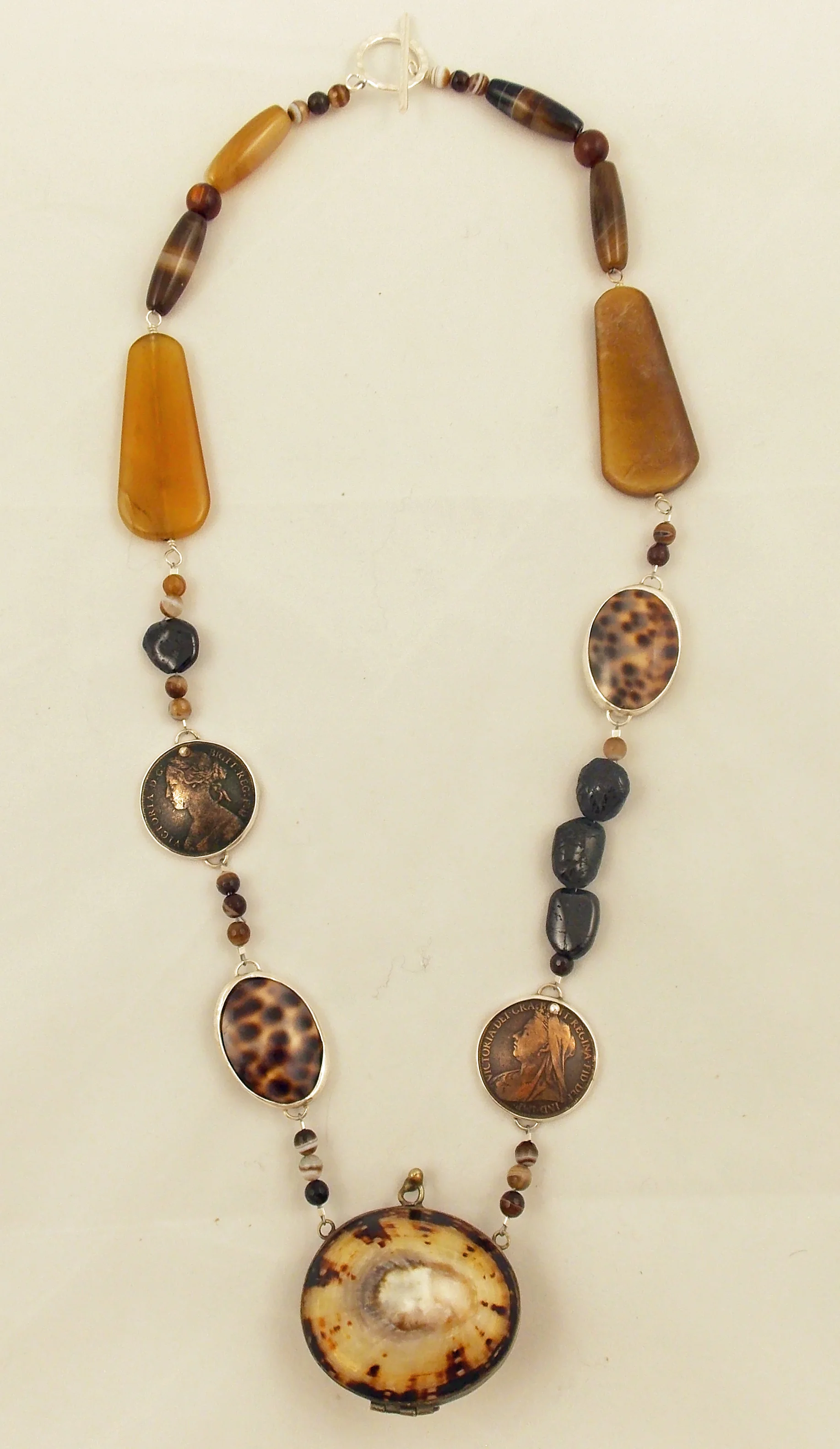 Victorian shell coin purse necklace