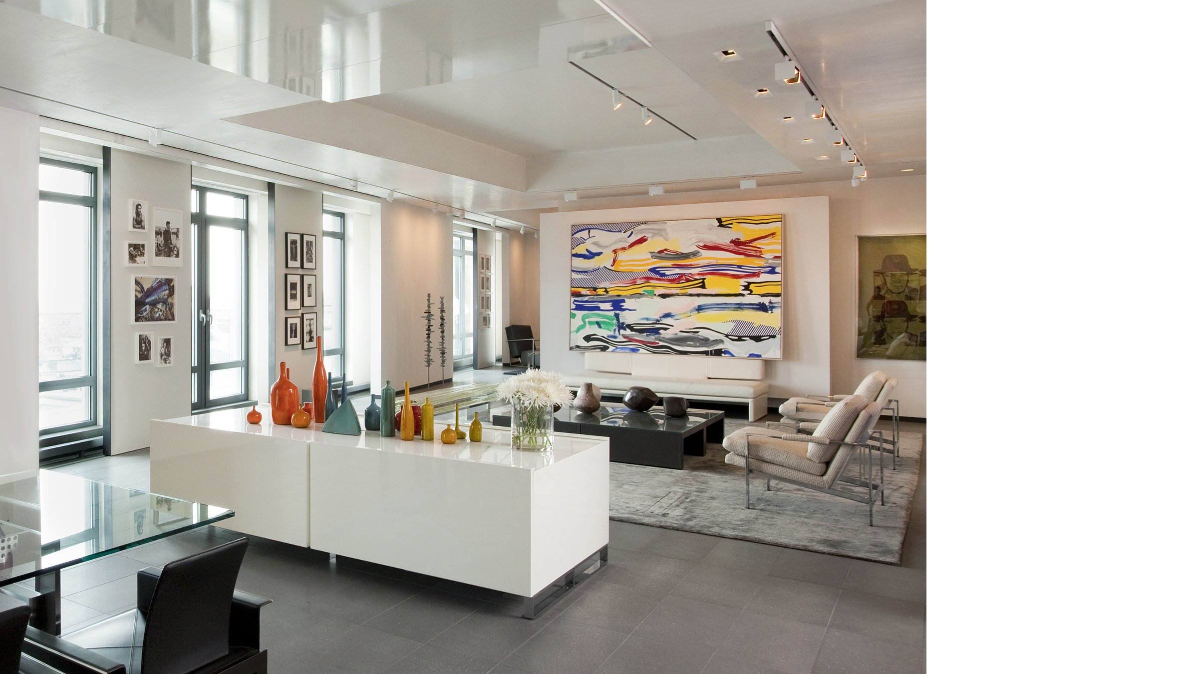 09 Living Room 2.jpg