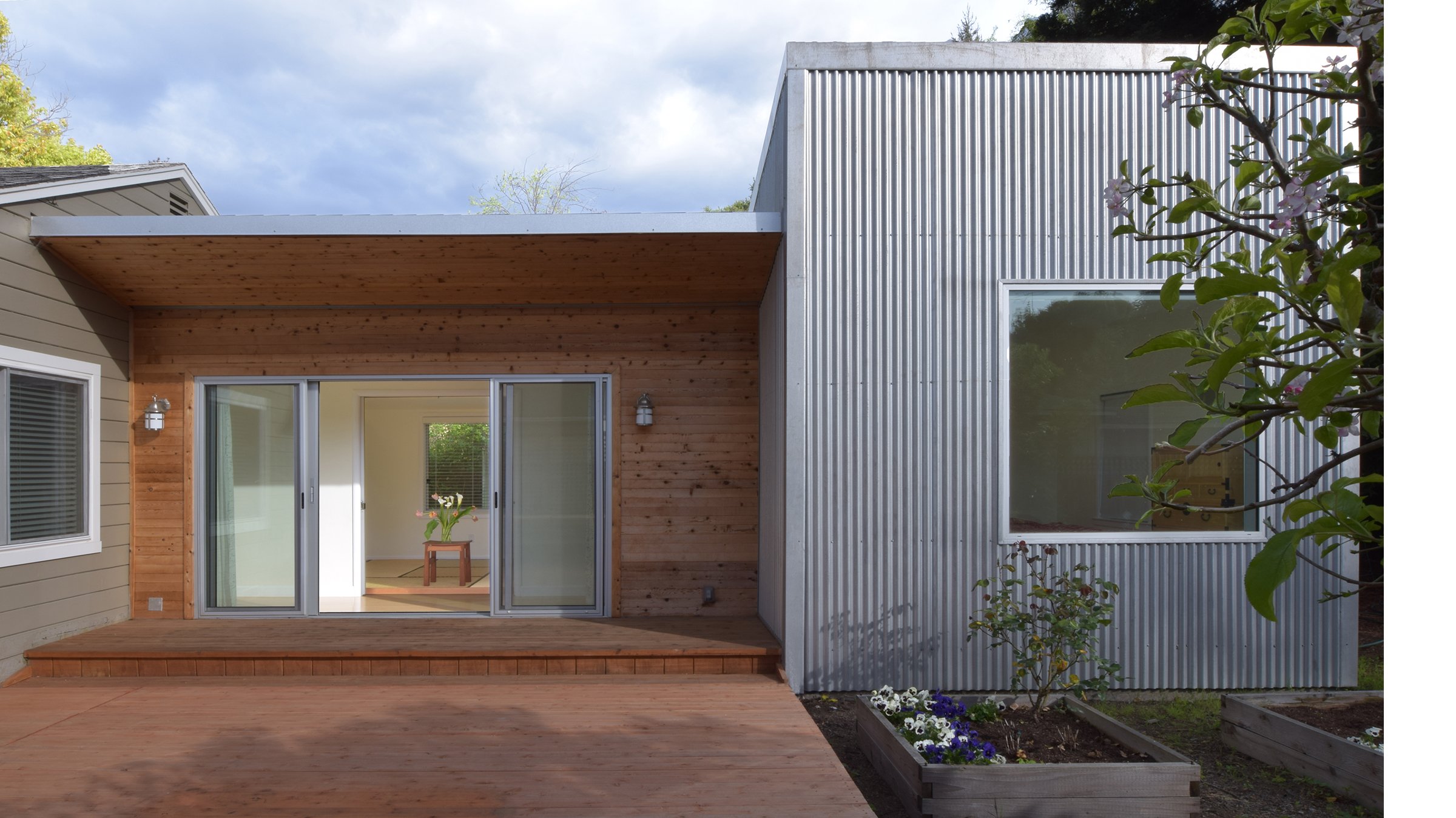05 Exterior NW.jpg