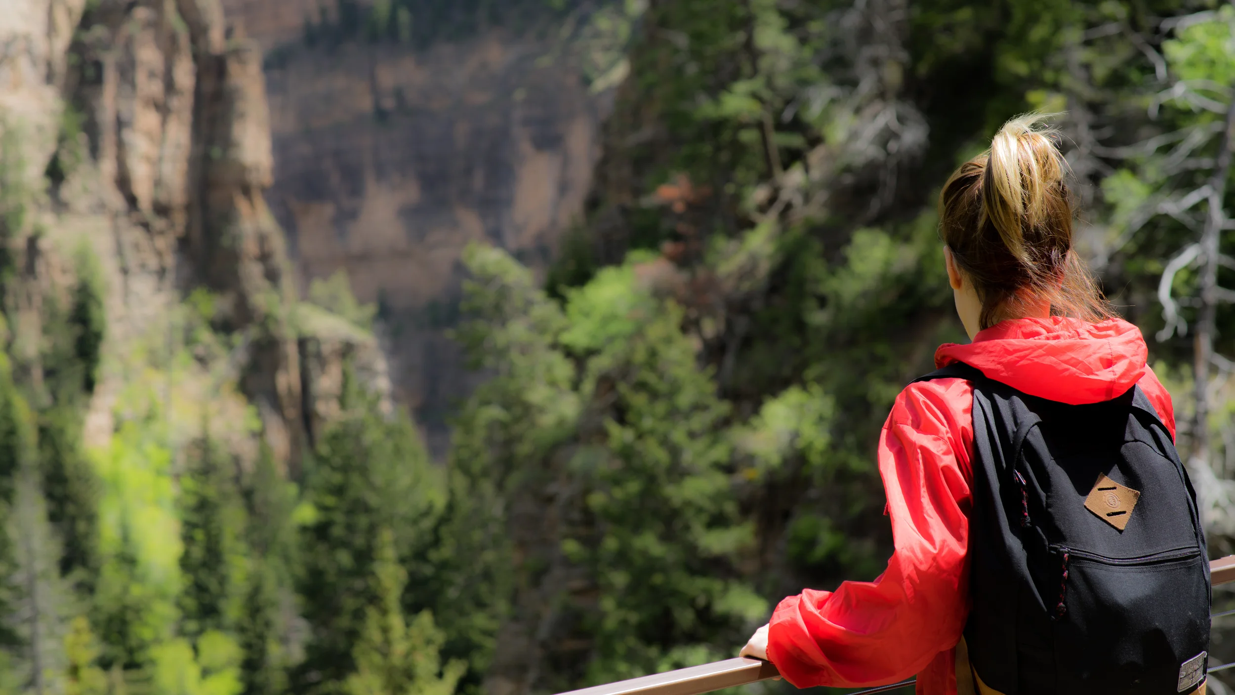 HANGING LAKE // FRANKIEBOYPHOTOGRAPHY // LIL_E