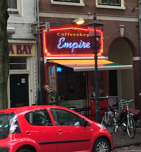 COFFEESHOP EMPIRE // HAARLEM, NETHERLANDS // IMAGE FOR MEETYOUTHERE.ME