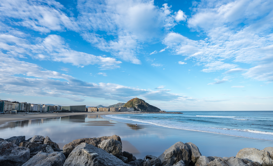 SPAIN'S COASTLINE // MEETYOUTHERE IMAGES