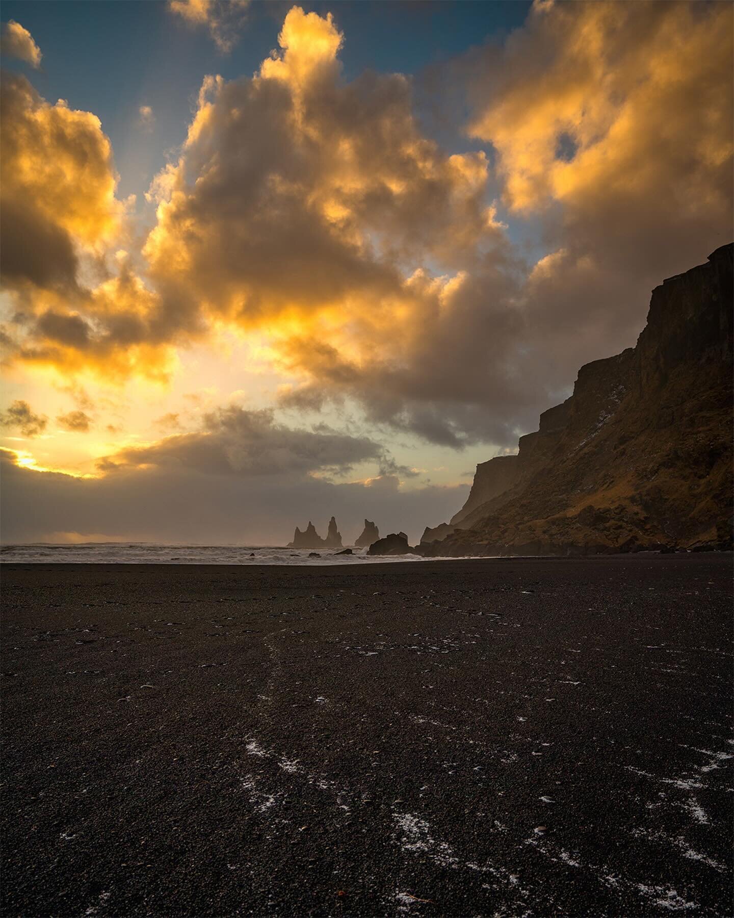 The unrelenting power of Icelands endless coastlines&hellip; it was so crazy to experience these golden hour conditions at 1pm. Even crazier, having only 4-5 hours of daylight each day, that is if the sun is even going to come out.  I give a lot of c