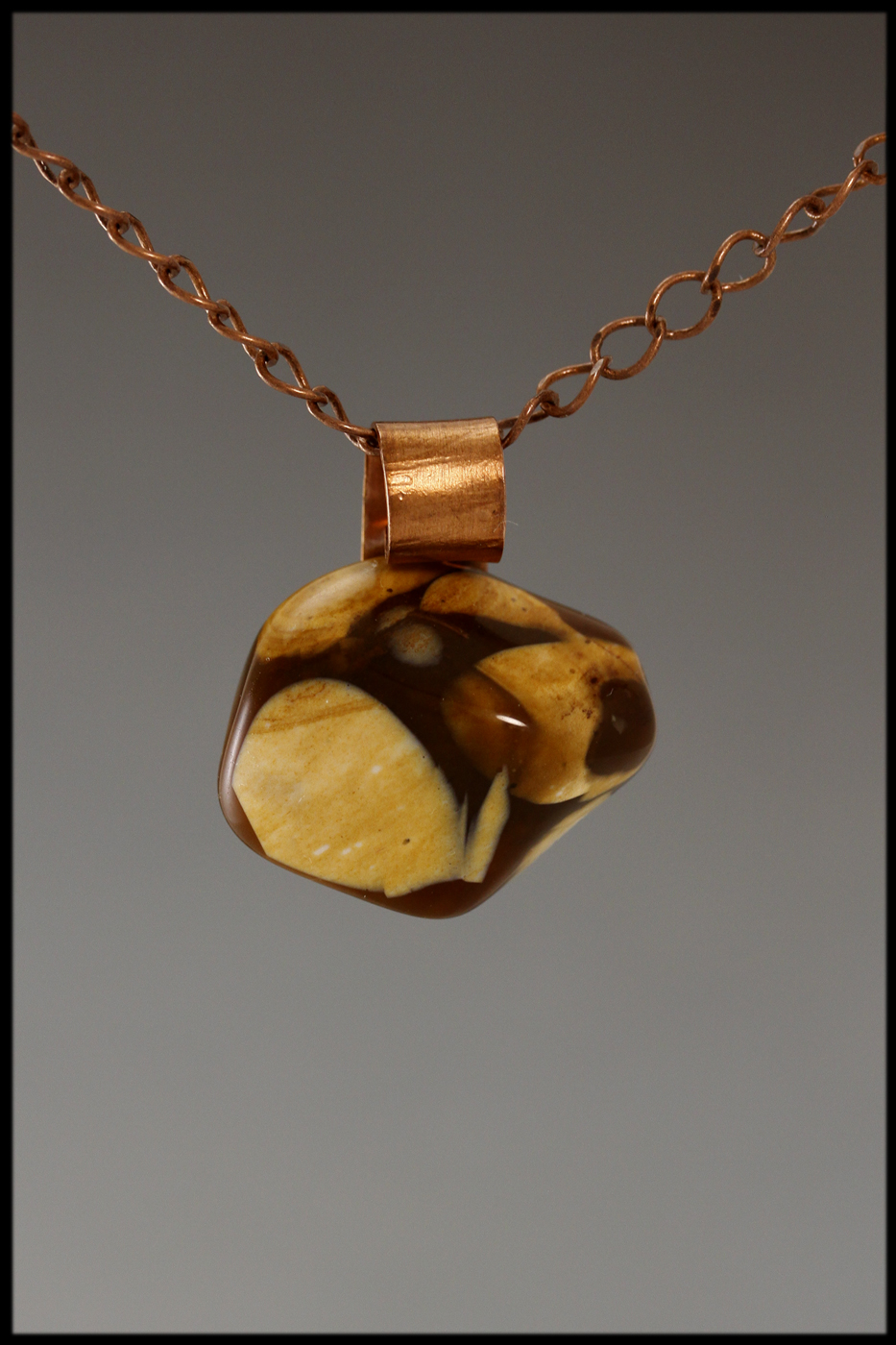 Peanut wood Necklace