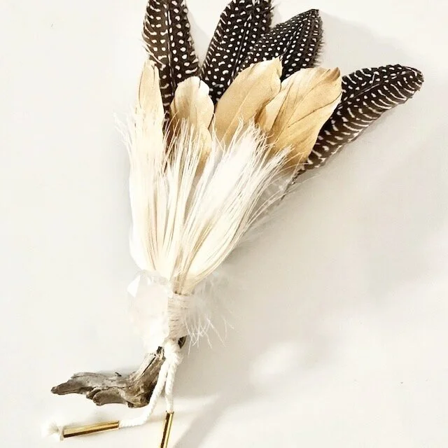 The Clarity White Light Feather Wand