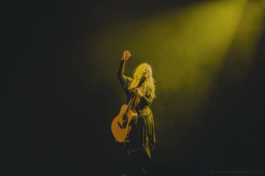 Nancy Wilson Heart 5.JPG