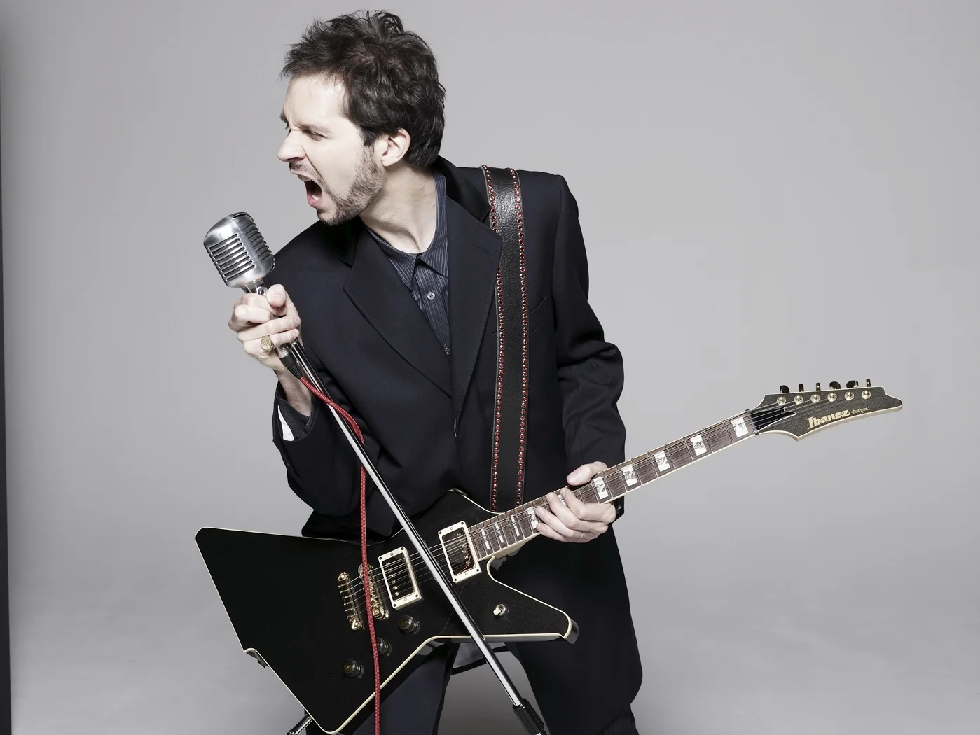 Paul Gilbert.jpg