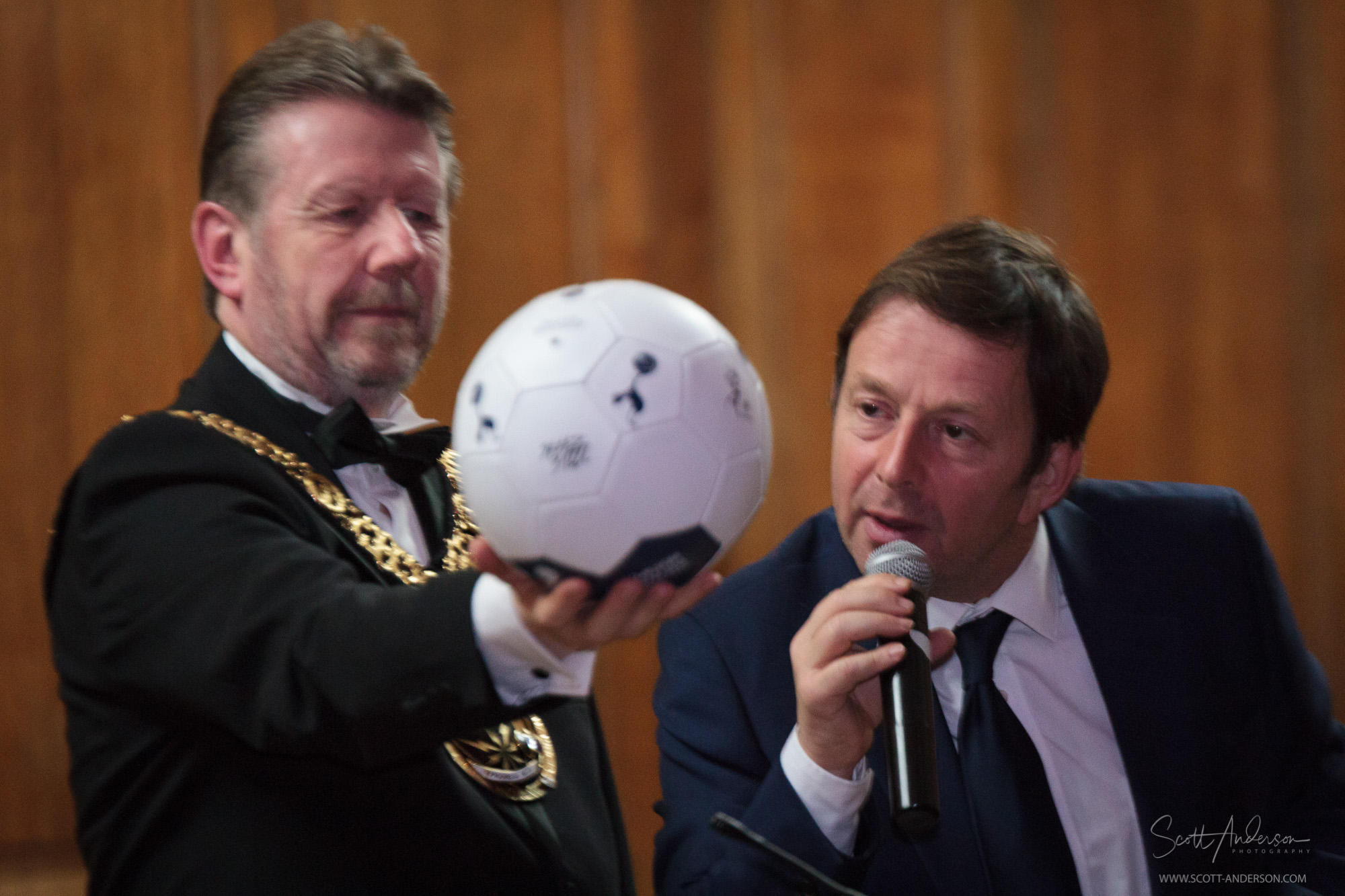 mannchristmasgala132.jpg