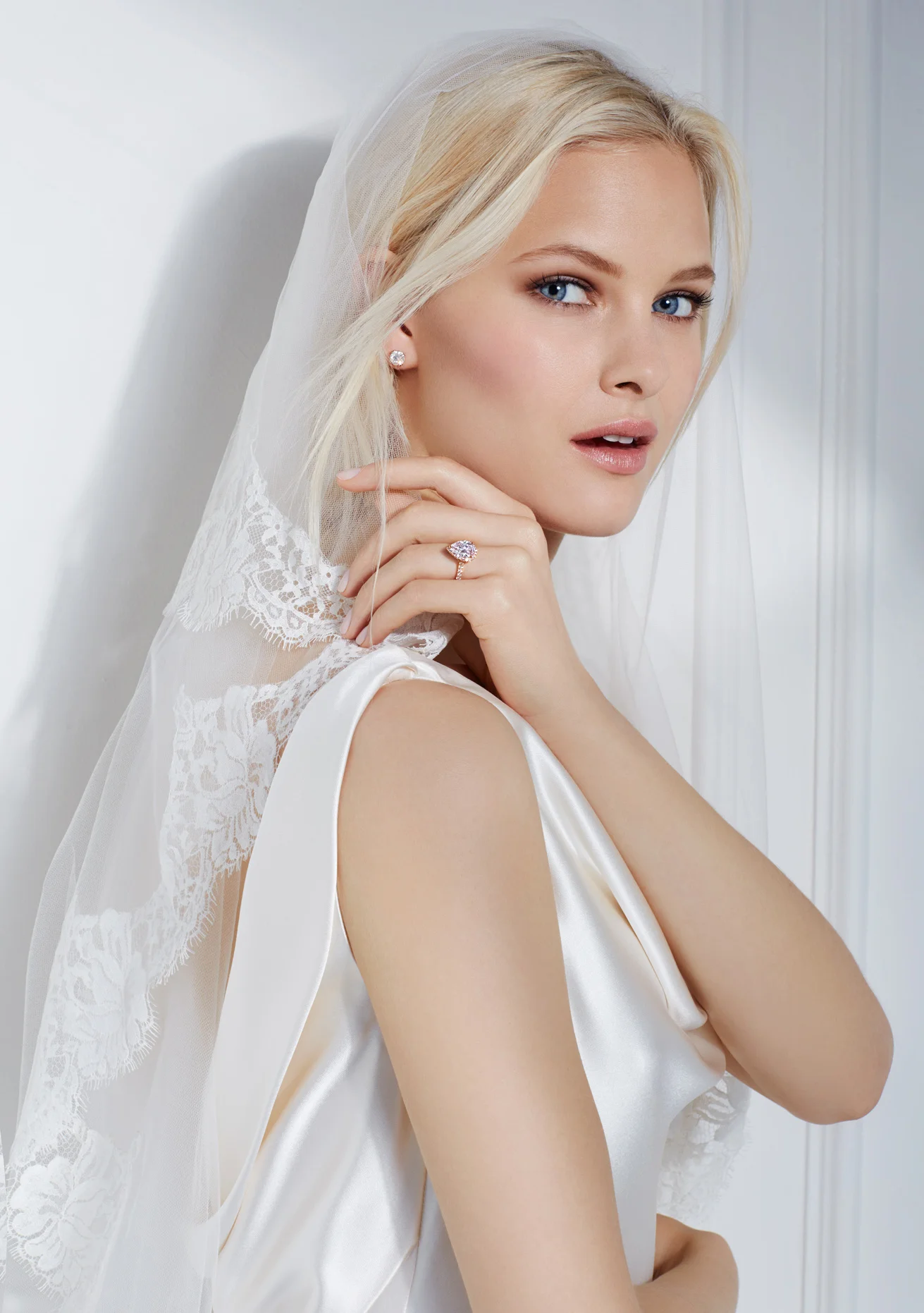 OscarWinter_jewellery 3crop.jpg