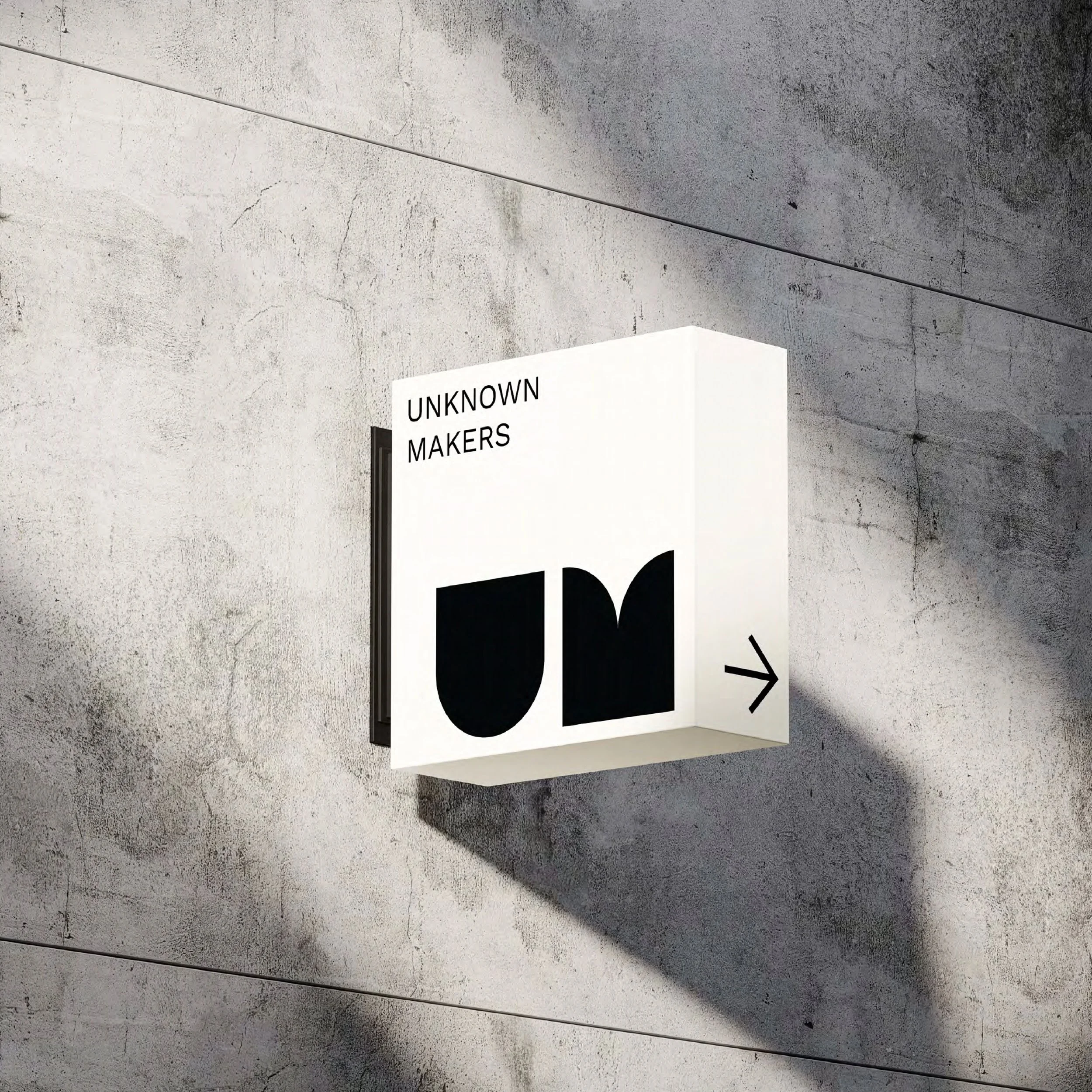 Unknown-Makers-Presentation-by-HolumStudio-full_page-0027.jpg