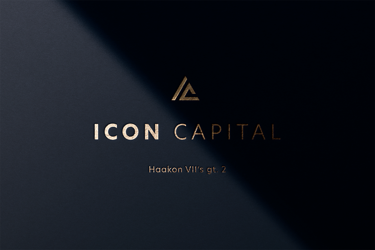 Icon Capital_Logo B.png