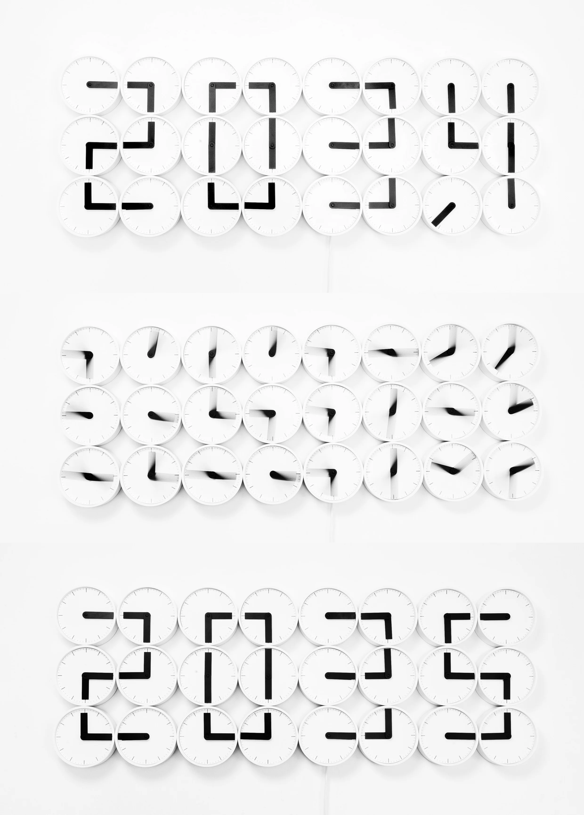 002_Clock Clock white.jpg