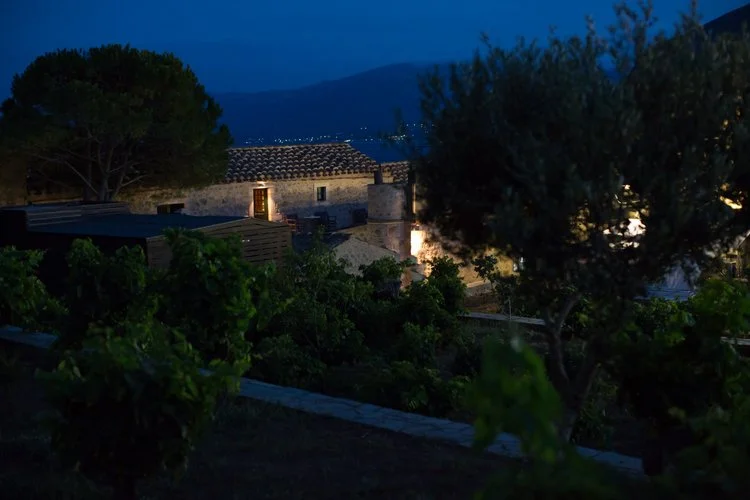 lazareto wedding lulumeli