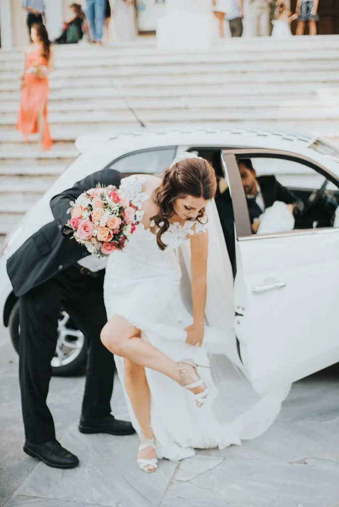 here+comes+the+bride.jpg