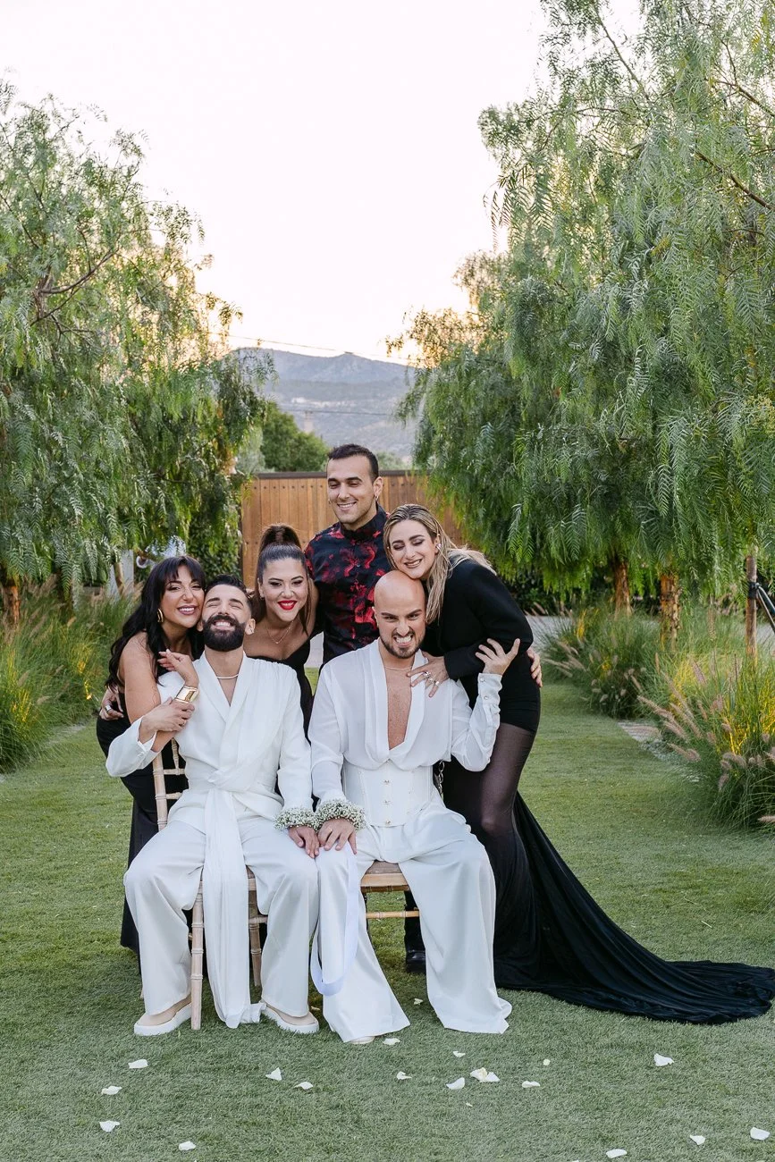 friends and couple wedding photos