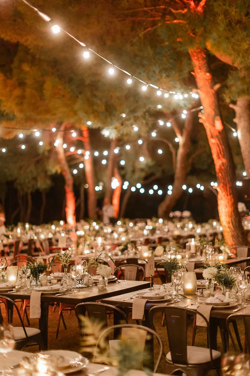 Outdoor wedding dinner with candles, Sinterina Estate