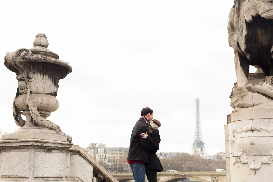 Paris France Eiffel Tower Proposal Pont Alexandre 3 Photographer_003.jpg