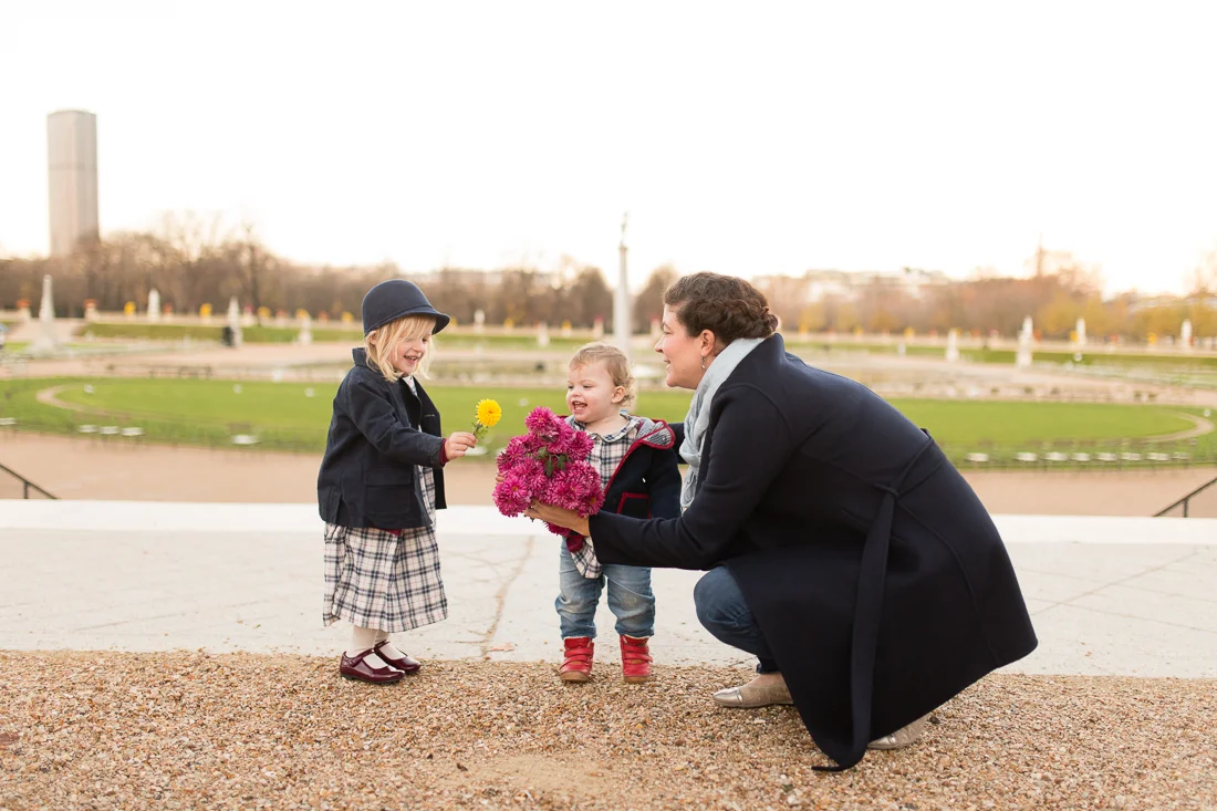 winter-family-photo-session-ideas-paris-photographer-2